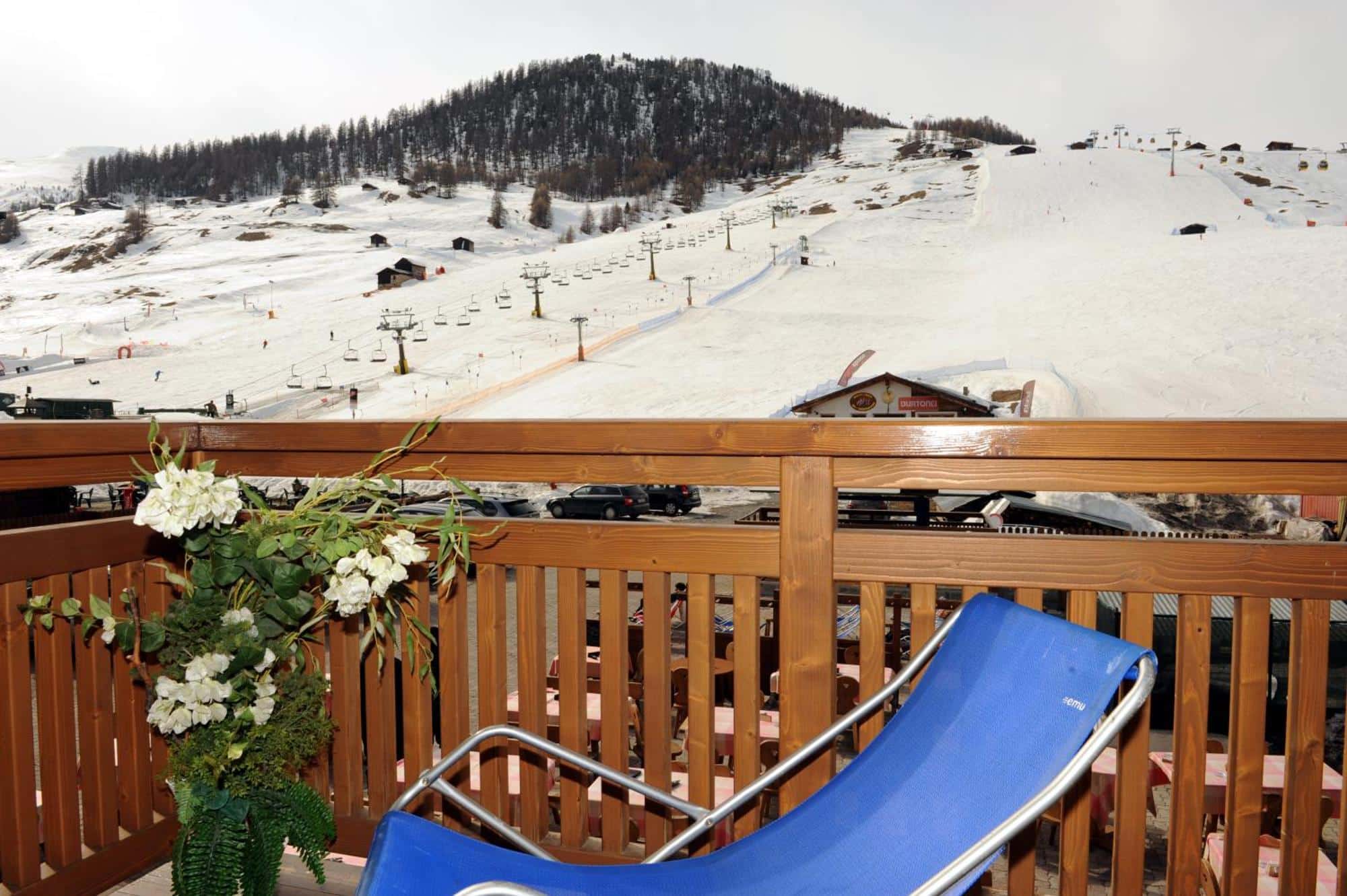 *** Hotel Helvetia - Image 2